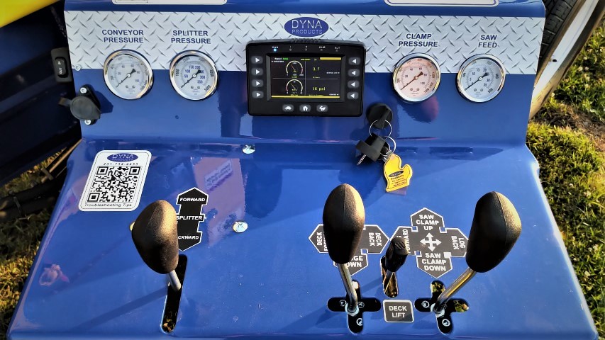 Firewood Processor with a LCD Engine Control